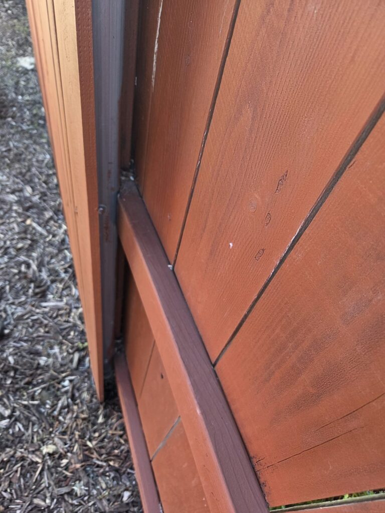 Wood fence and gate built by Blair Handyman in the Sacramento area
