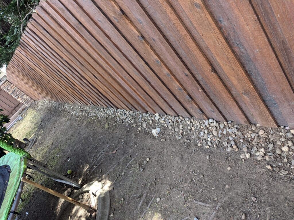 Wood fence and gate built by Blair Handyman in the Sacramento area